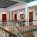 Hotel Luzon 2*