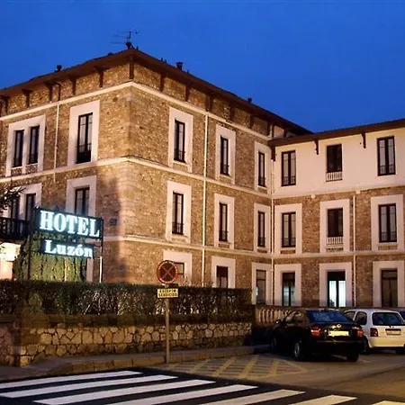 Luzon San Vicente De La Barquera