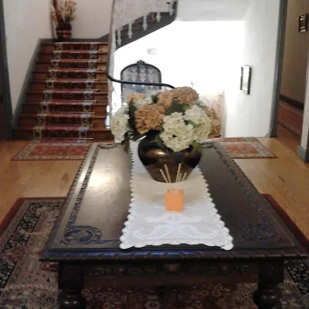 Luzon San Vicente De La Barquera